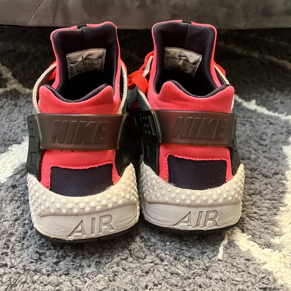 Nike huaraches - Picture 2 of 9